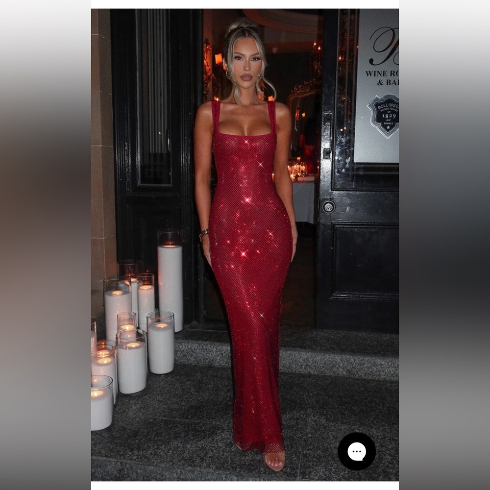 Elegant Red Maxi Dress